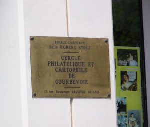 Salle Stolz plaque espace carpeaux cercle